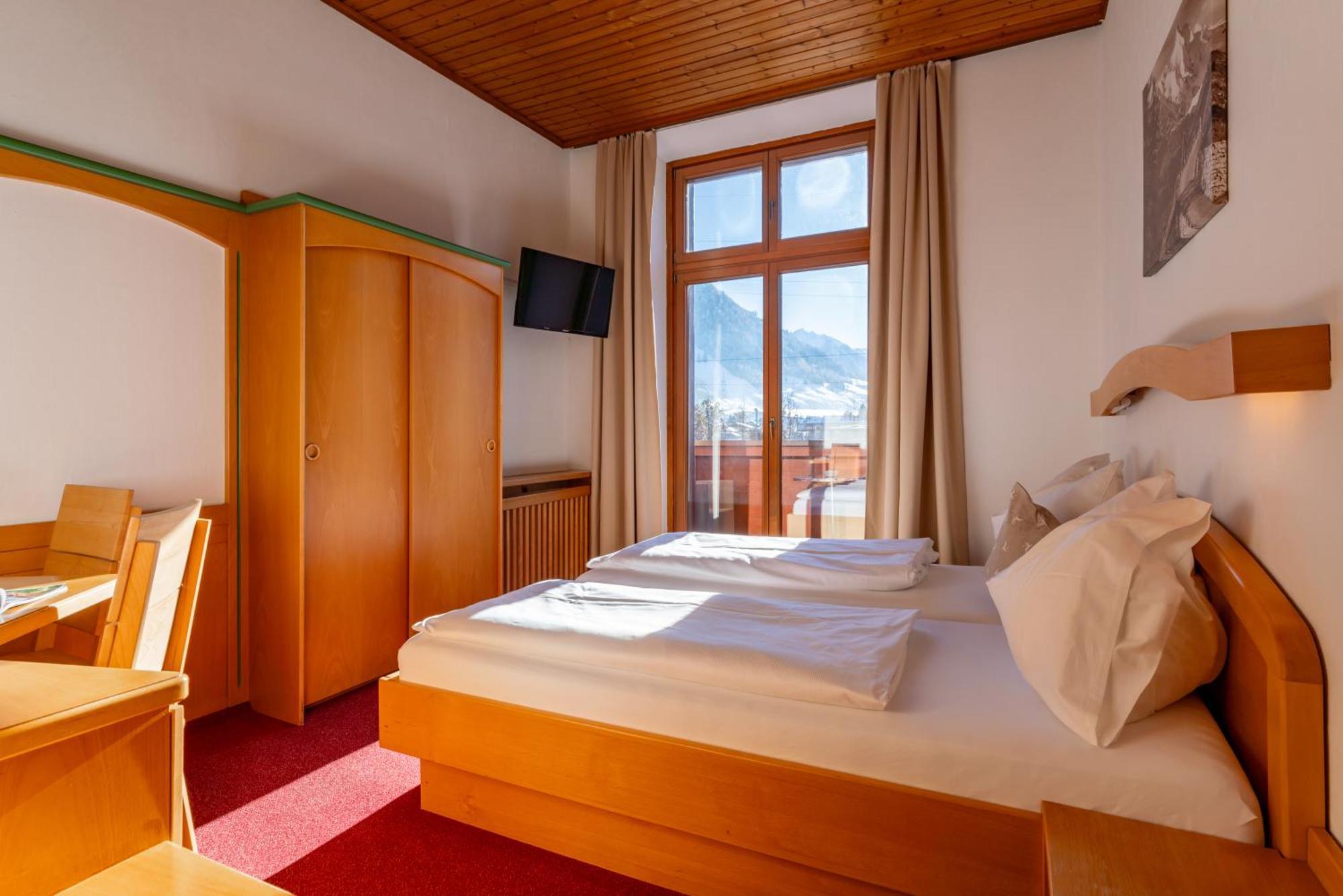 Hotel Gasthof Post フッシュ・アン・デア・グロースグロックナーシュトラーセ エクステリア 写真
